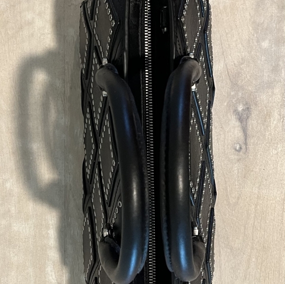 Michael Kors Selma Silver Diamond Grommet Leather Shoulder Bag/Satchel  … - Picture 5 of 16